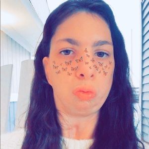 Meet your Posher, Kelsie